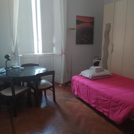 1Room In Мілан Екстер'єр фото