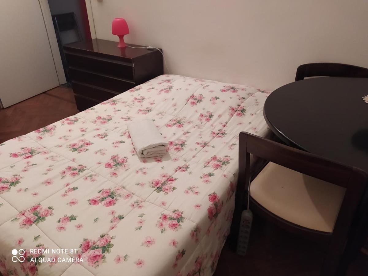 1Room In Мілан Екстер'єр фото