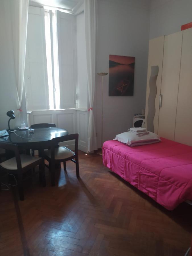1Room In Мілан Екстер'єр фото